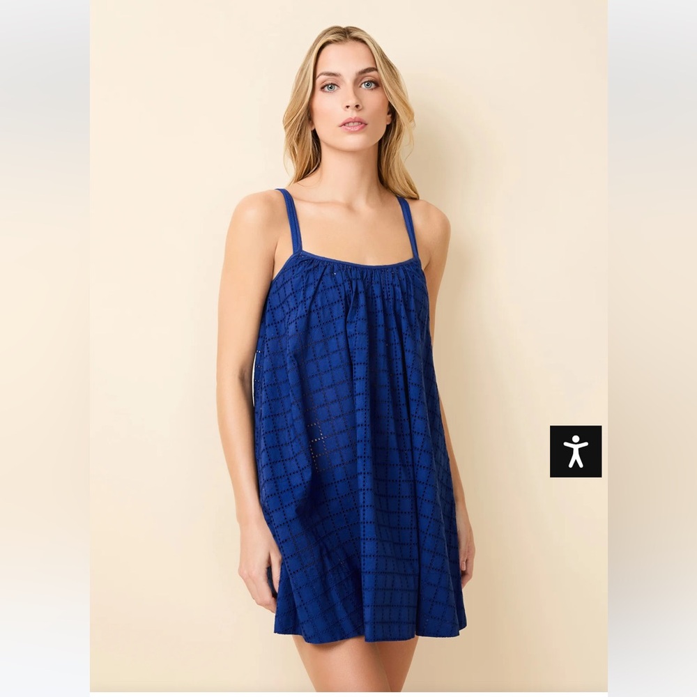Solid & Striped Blue Dress

Lindsay Dress Grid Eyelet Maritime Navy